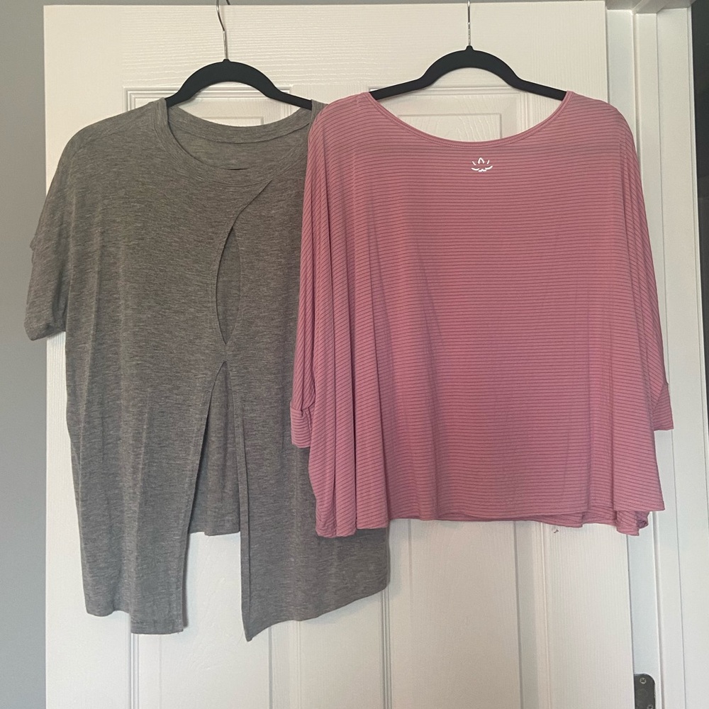 Two Beyond Yoga Tops Small